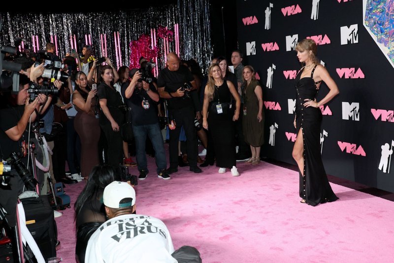 Taylor Swift at 2023 MTV Video Music Awards — photo 451