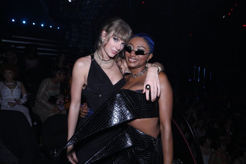 Taylor Swift at 2023 MTV Video Music Awards — photo 458