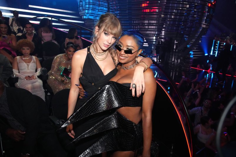 Taylor Swift at 2023 MTV Video Music Awards — photo 464