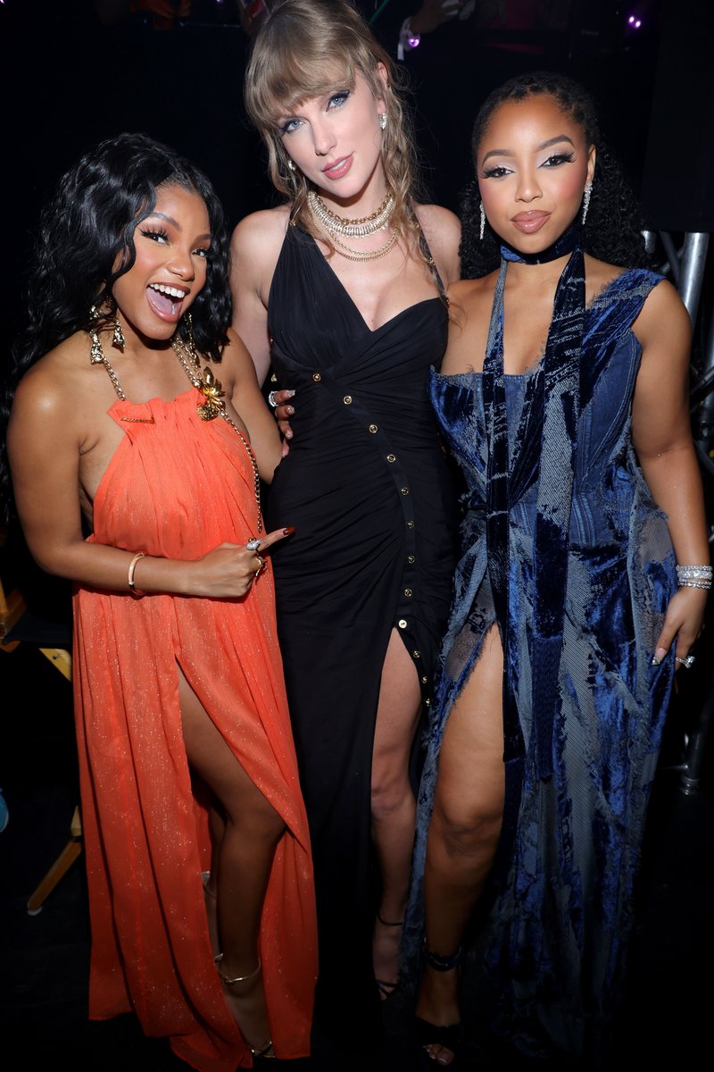 Taylor Swift at 2023 MTV Video Music Awards — photo 502