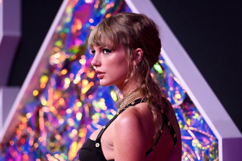 Taylor Swift at 2023 MTV Video Music Awards — photo 526