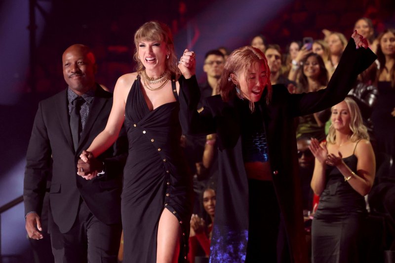 Taylor Swift at 2023 MTV Video Music Awards — photo 551