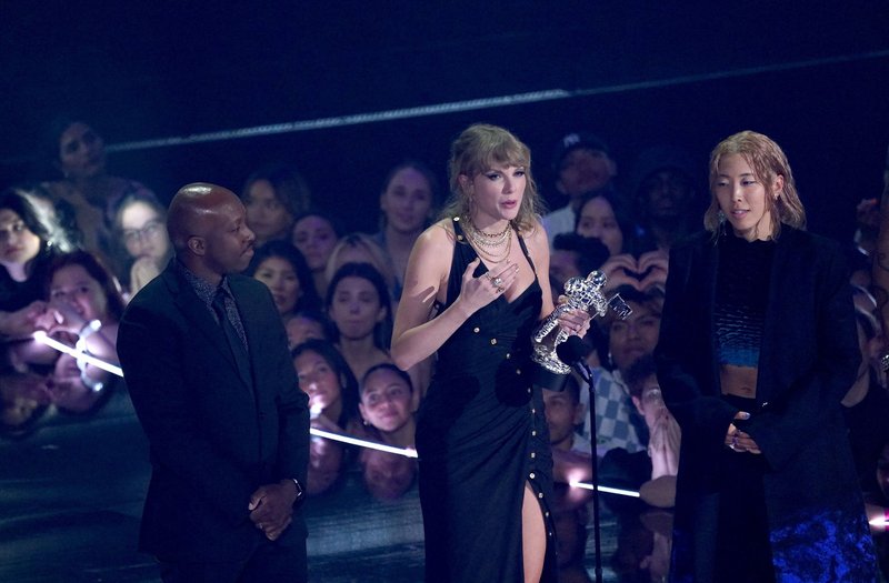 Taylor Swift at 2023 MTV Video Music Awards — photo 562