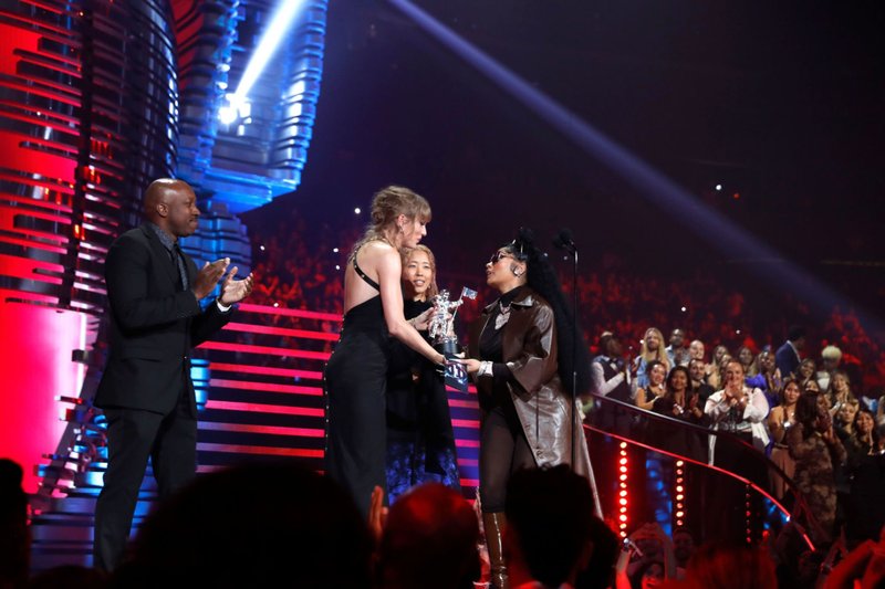 Taylor Swift at 2023 MTV Video Music Awards — photo 589