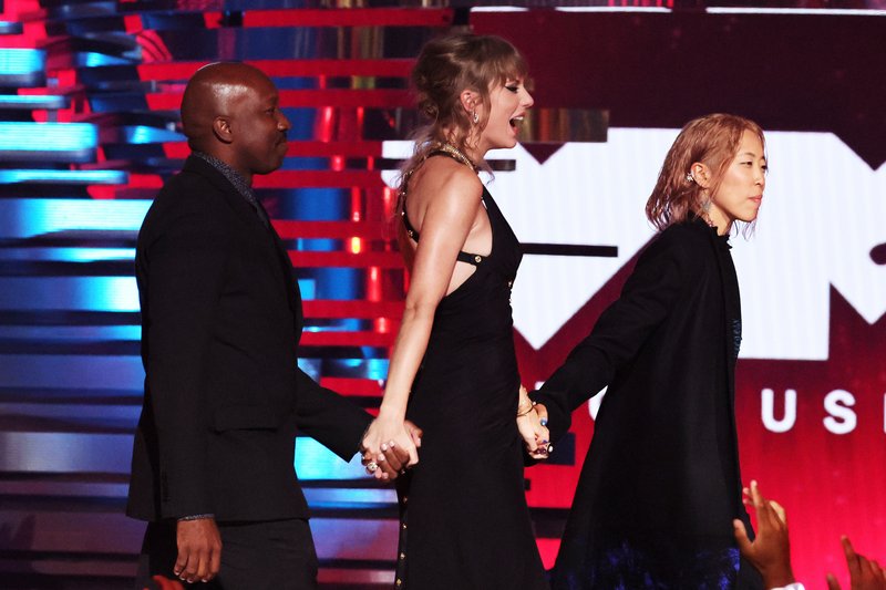 Taylor Swift at 2023 MTV Video Music Awards — photo 602