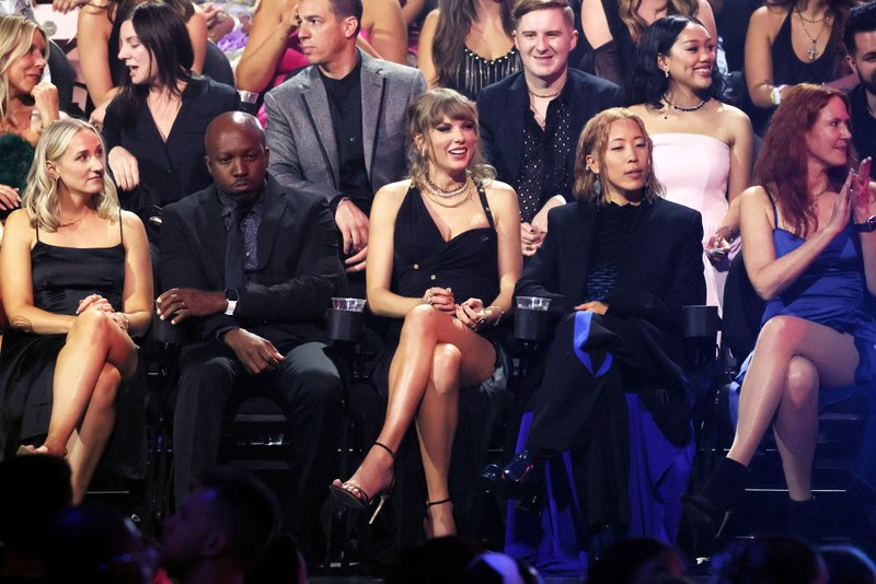 Taylor Swift at 2023 MTV Video Music Awards — photo 624