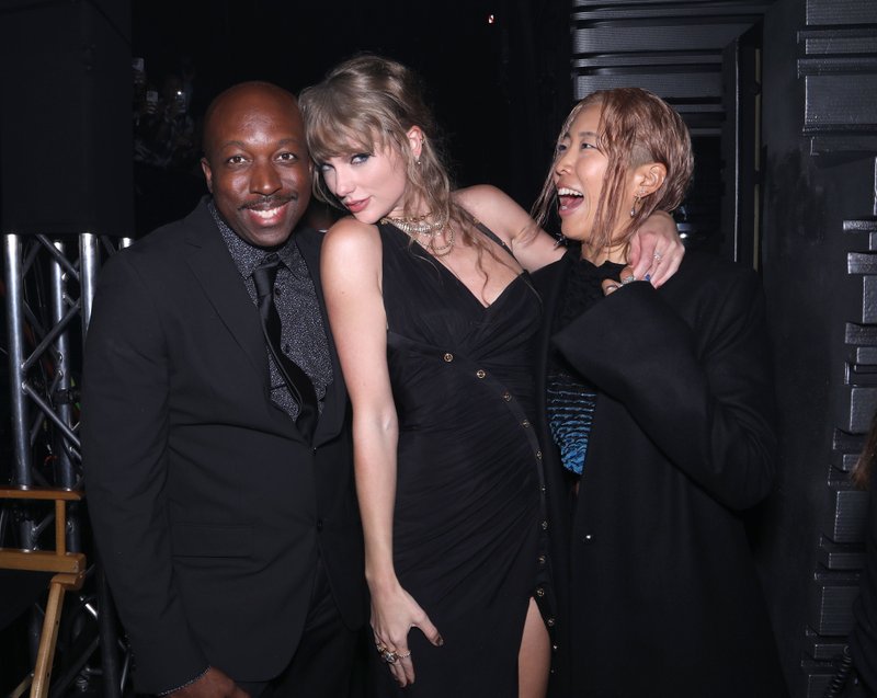 Taylor Swift at 2023 MTV Video Music Awards — photo 625