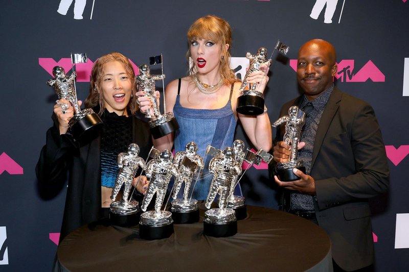 Taylor Swift at 2023 MTV Video Music Awards — photo 629