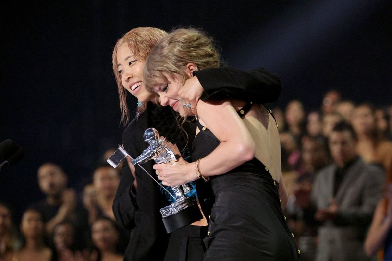 Taylor Swift at 2023 MTV Video Music Awards — photo 646