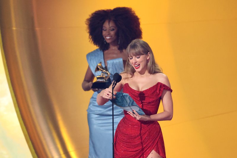 Taylor Swift at 67th GRAMMY Awards — photo 14
