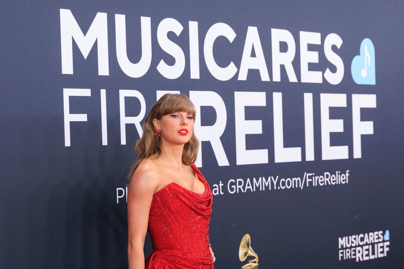 Taylor Swift at 67th GRAMMY Awards — photo 22