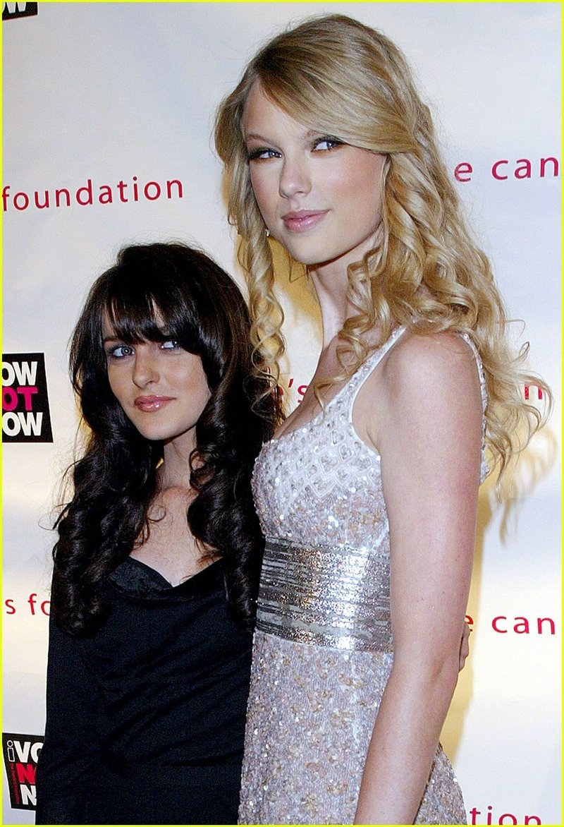 Taylor Swift — 5th Annual Candies Foundation Event to Prevent Benefit — photo 35