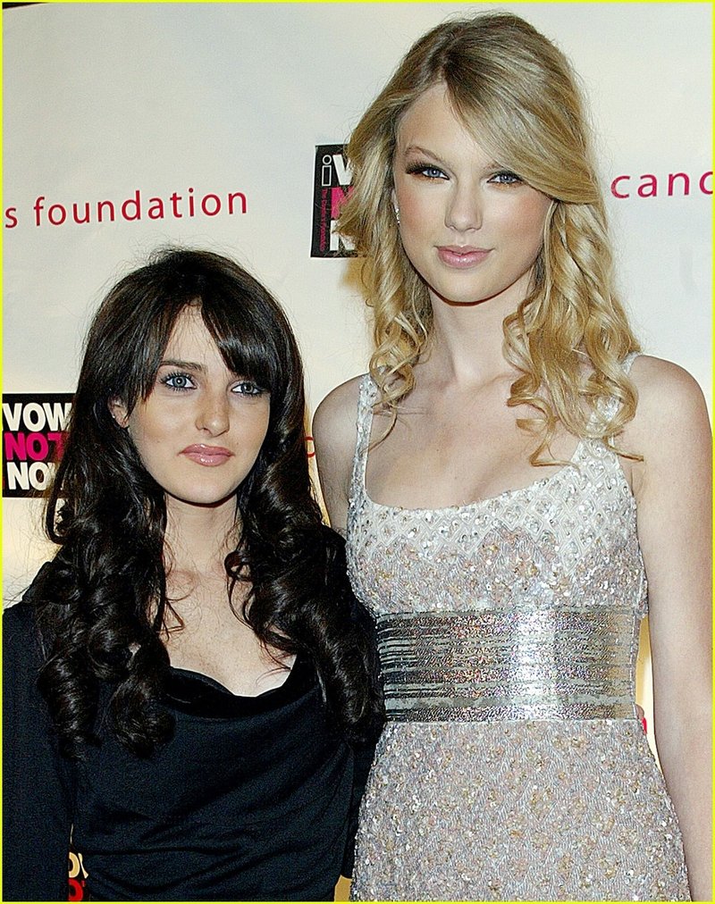Taylor Swift — 5th Annual Candies Foundation Event to Prevent Benefit — photo 36