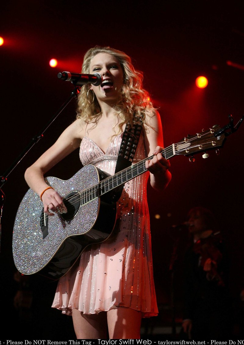 Taylor Swift — 2008 ACM New Artists Party For A Cause — photo 9