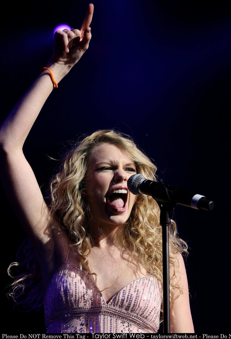 Taylor Swift — 2008 ACM New Artists Party For A Cause — photo 53
