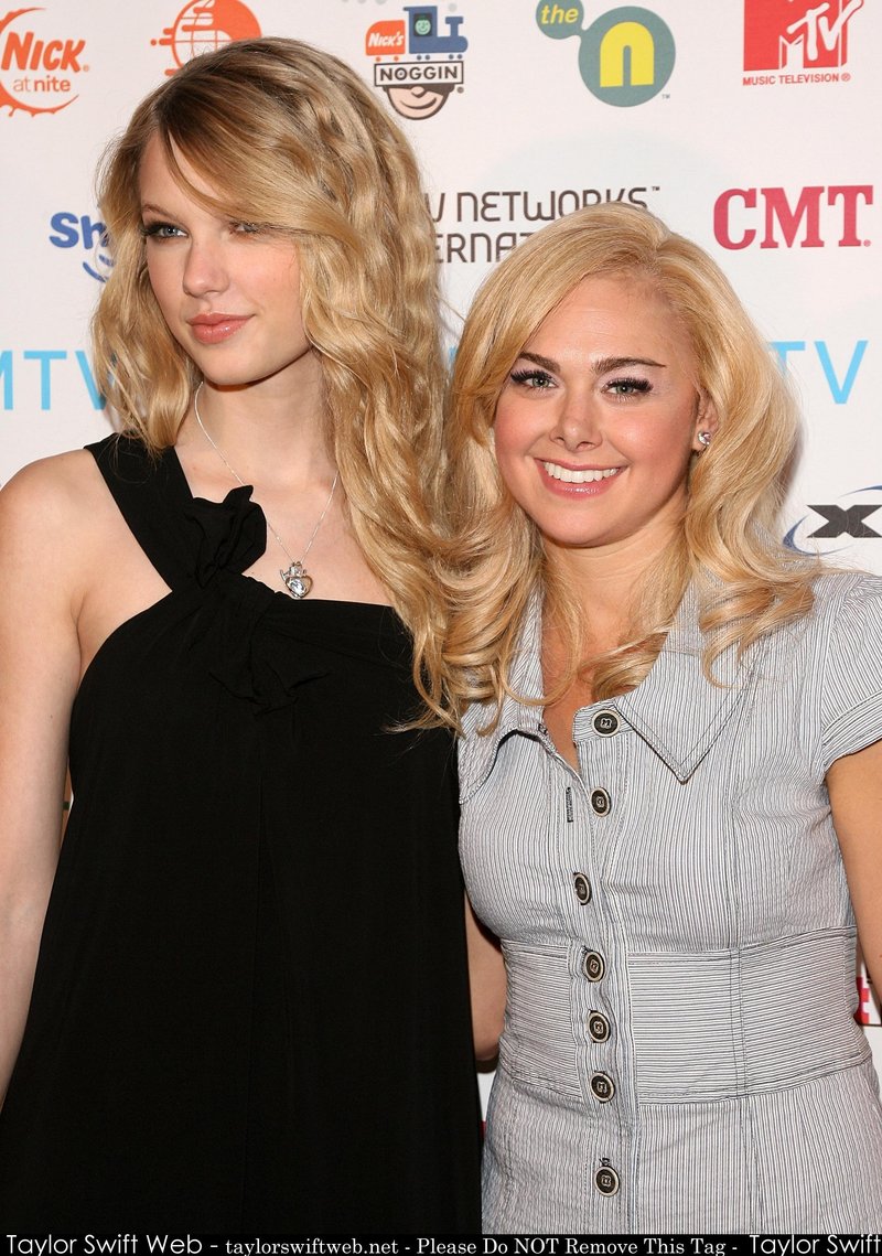 Taylor Swift — MTV Networks Upfront — photo 5