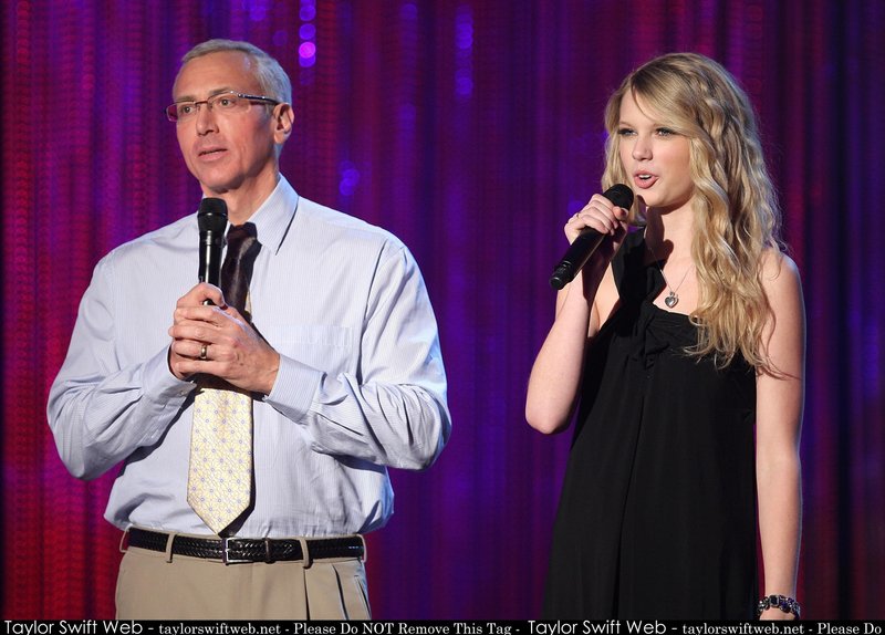 Taylor Swift — MTV Networks Upfront — photo 15