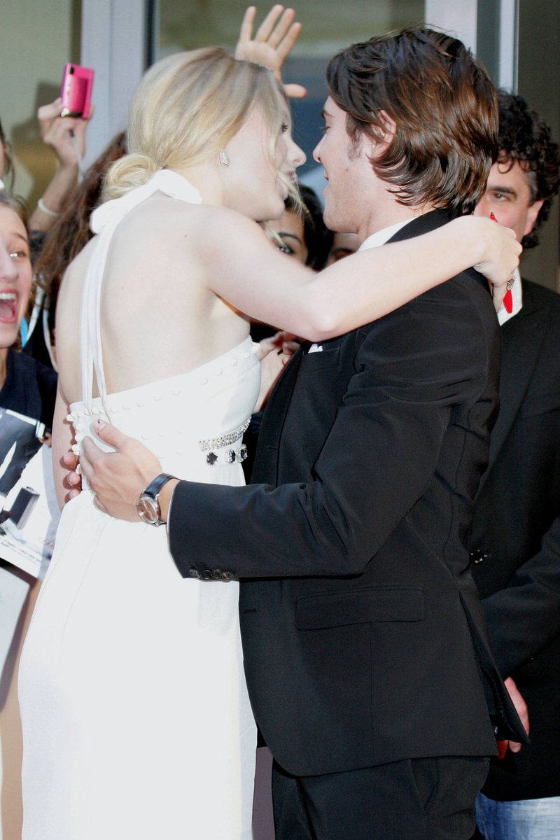Taylor Swift — "17 Again" Premiere — photo 62