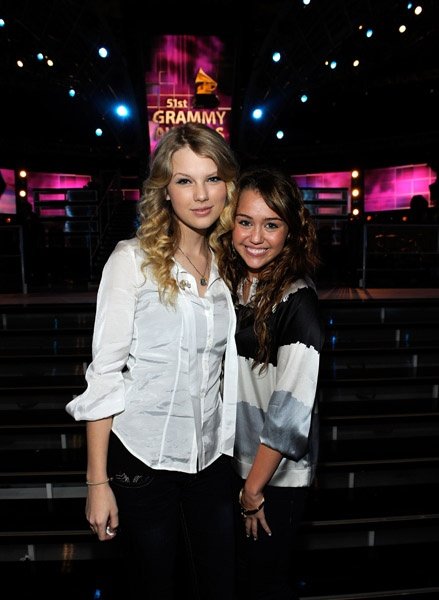 Taylor Swift — 51st Annual GRAMMY Awards - Rehearsals — photo 1