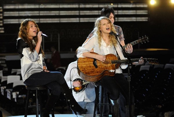 Taylor Swift — 51st Annual GRAMMY Awards - Rehearsals — photo 8