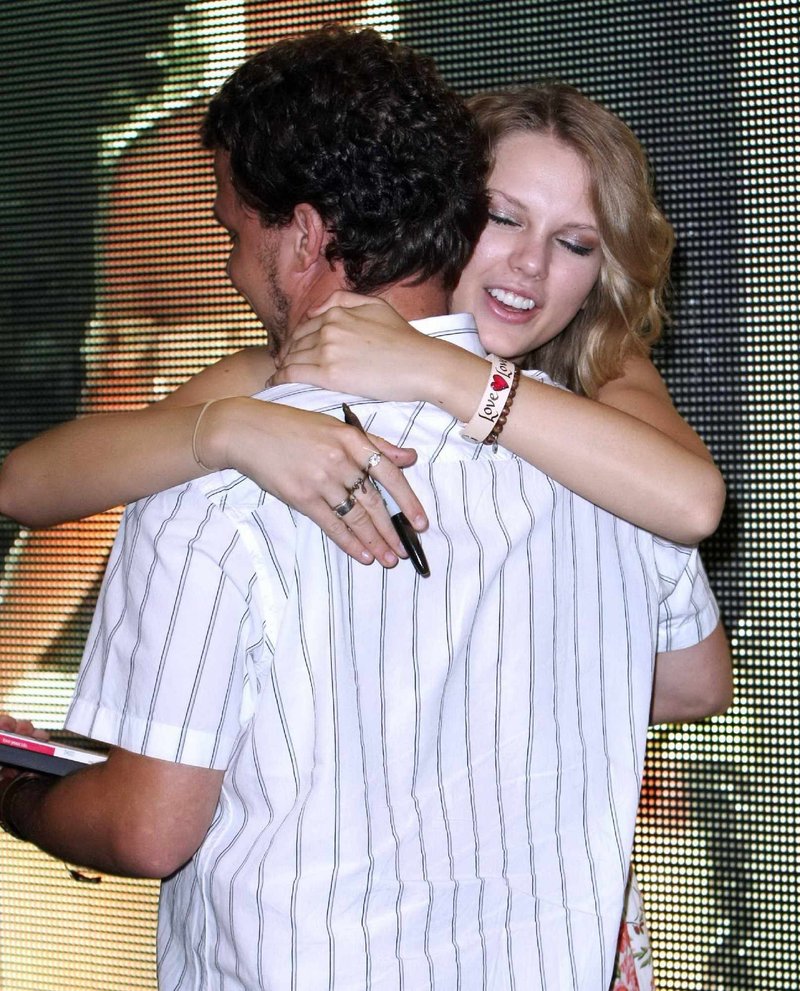 Taylor Swift — 2009 CMA Music Festival — photo 4