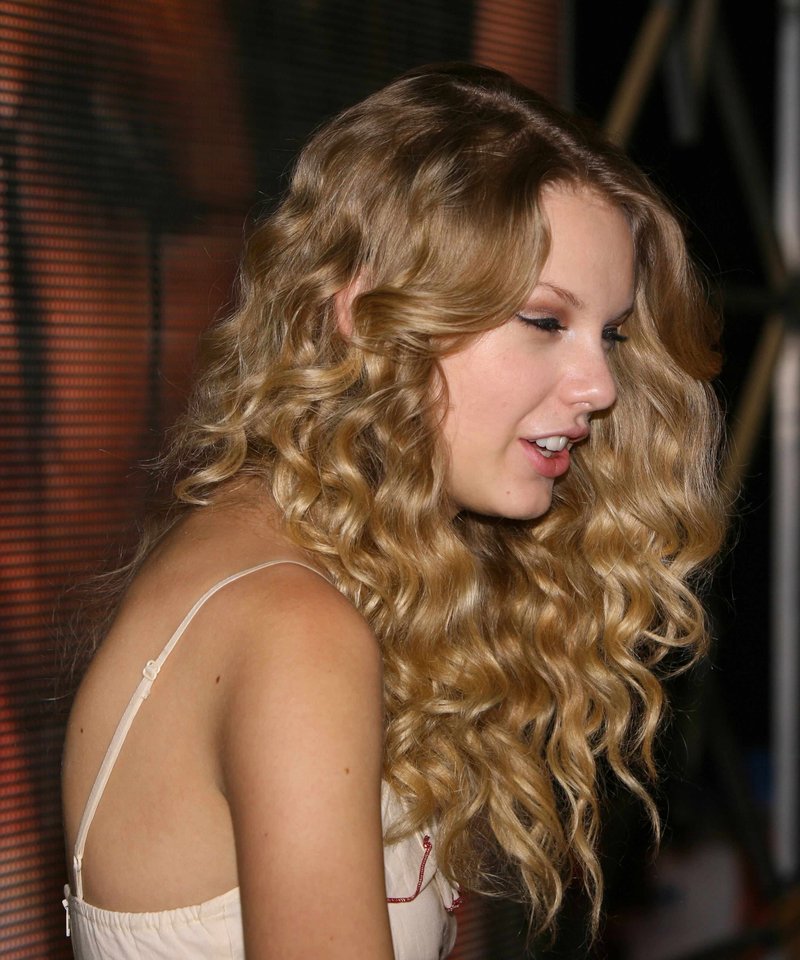 Taylor Swift — 2009 CMA Music Festival — photo 25