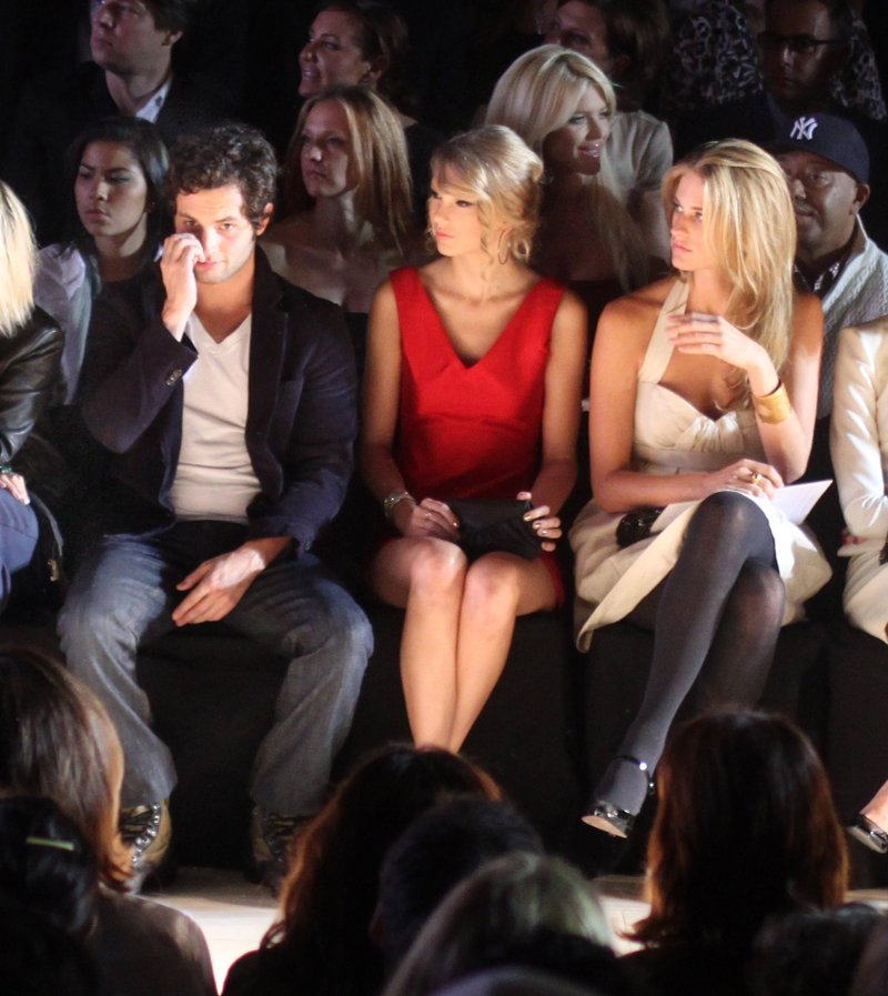 Taylor Swift — Fashion Week Spring 2010 — photo 4