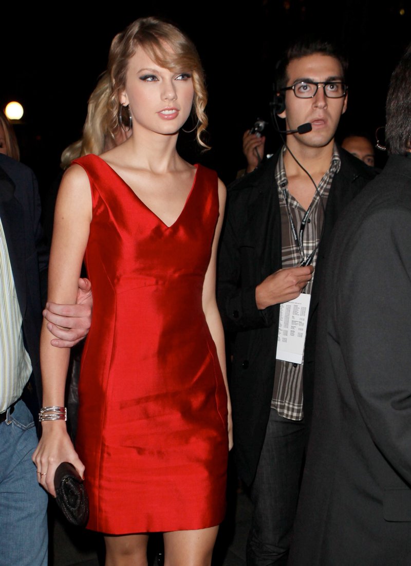 Taylor Swift — Fashion Week Spring 2010 — photo 16