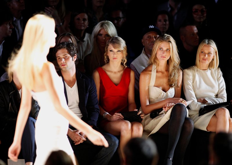 Taylor Swift — Fashion Week Spring 2010 — photo 39