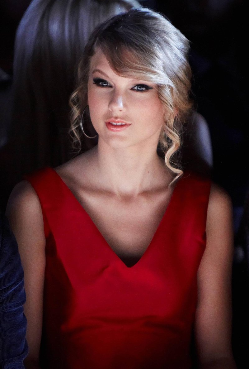 Taylor Swift — Fashion Week Spring 2010 — photo 81