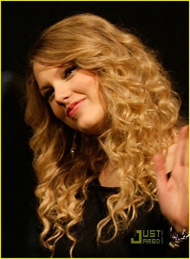 Taylor Swift — The GRAMMY Nominations Concert Live - Rehearsals - Day 1 — photo 5
