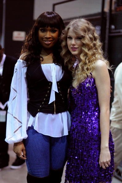 Taylor Swift at Brooks & Dunn's Tribute Concert: The Last Rodeo — photo 16