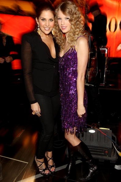 Taylor Swift at Brooks & Dunn's Tribute Concert: The Last Rodeo — photo 21