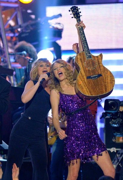 Taylor Swift at Brooks & Dunn's Tribute Concert: The Last Rodeo — photo 27