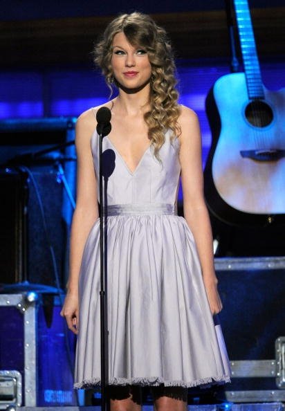 Taylor Swift at Brooks & Dunn's Tribute Concert: The Last Rodeo — photo 34