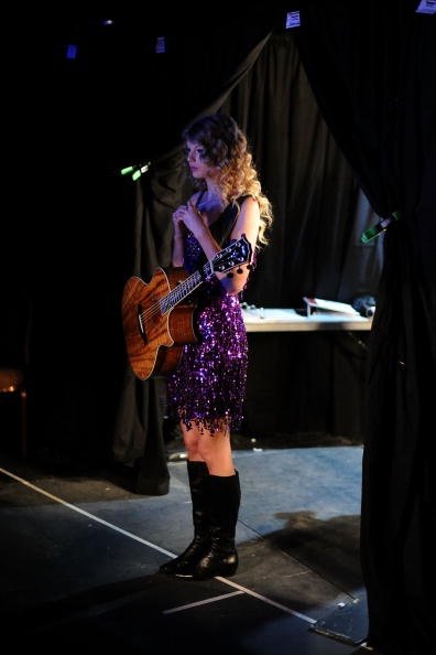 Taylor Swift at Brooks & Dunn's Tribute Concert: The Last Rodeo — photo 56