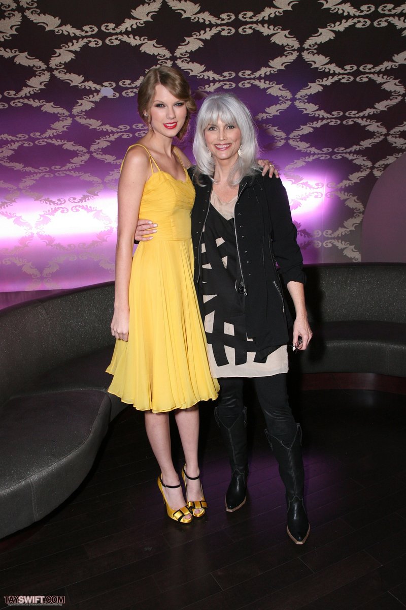 Taylor Swift at Country Music Hall of Fame & Museum's "All For The Hall" — photo 91