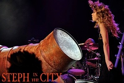 Taylor Swift at 2010 Country Radio Seminar — photo 38