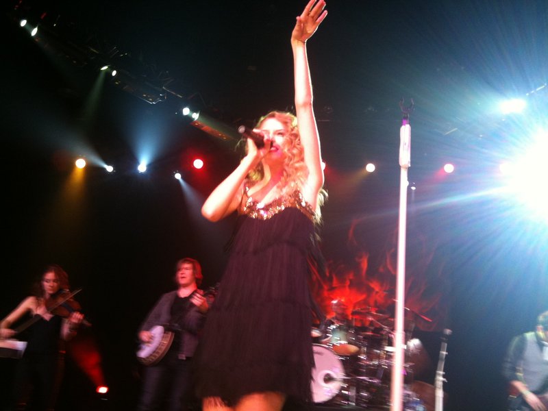 Taylor Swift at 2010 Country Radio Seminar — photo 88