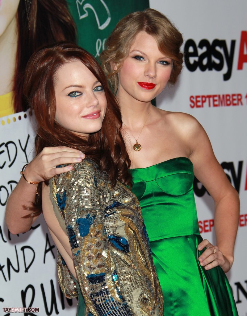 Taylor Swift at "Easy A" Los Angeles Premiere — photo 175