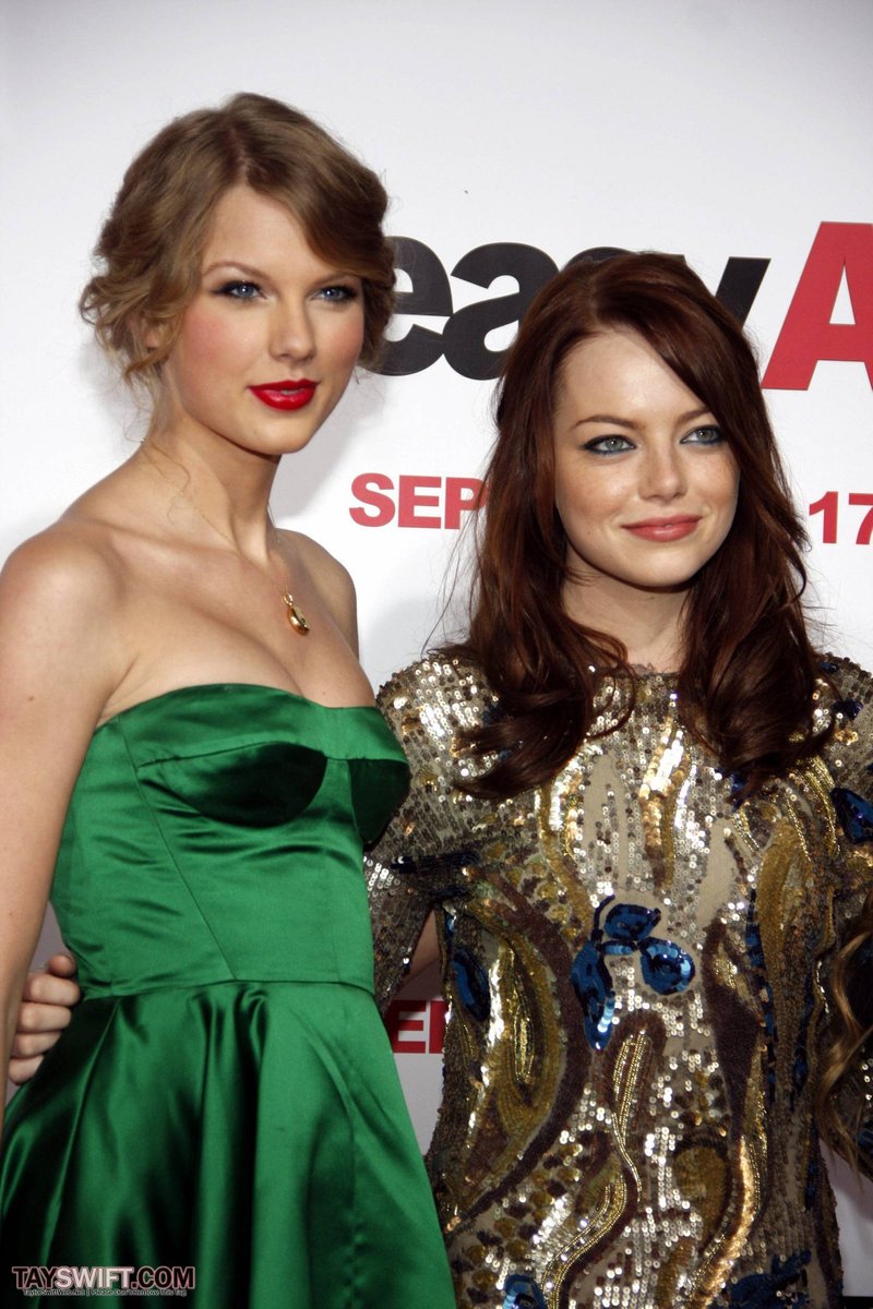 Taylor Swift at "Easy A" Los Angeles Premiere — photo 474
