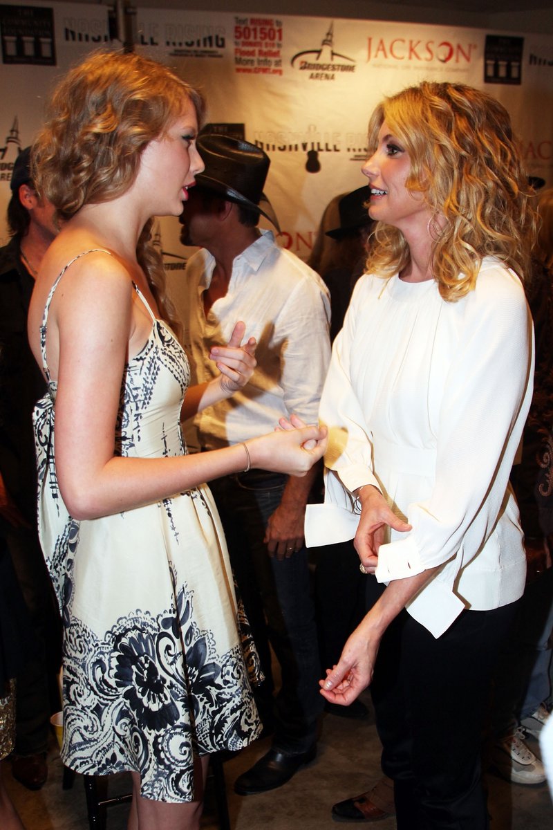 Taylor Swift at Nashville Rising: A Benefit Concert For Flood Recovery — photo 25