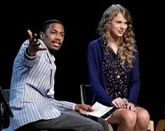 Taylor Swift at Read Now! With Taylor Swift — photo 9