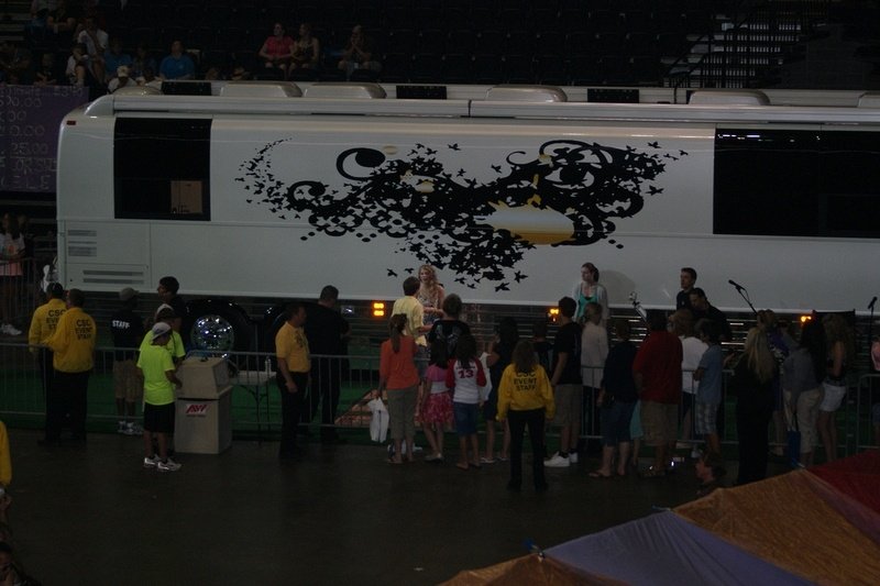 Taylor Swift at Taylor Swift's 13 Hour Meet & Greet — photo 142