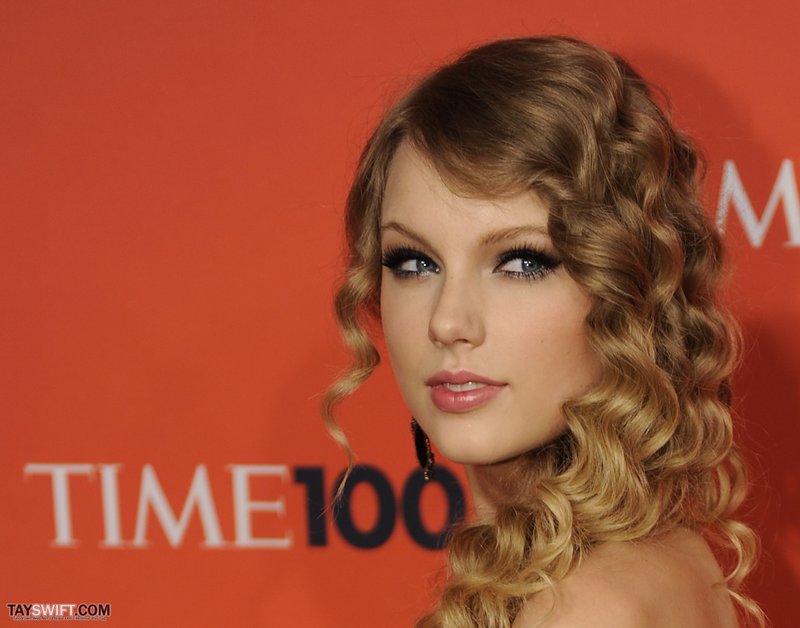 Taylor Swift at Time's 100 Most Influential People in the World Gala — photo 103