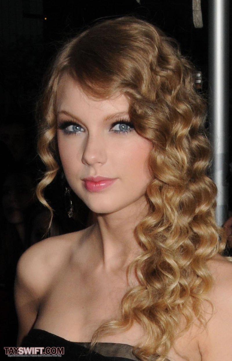 Taylor Swift at Time's 100 Most Influential People in the World Gala — photo 150