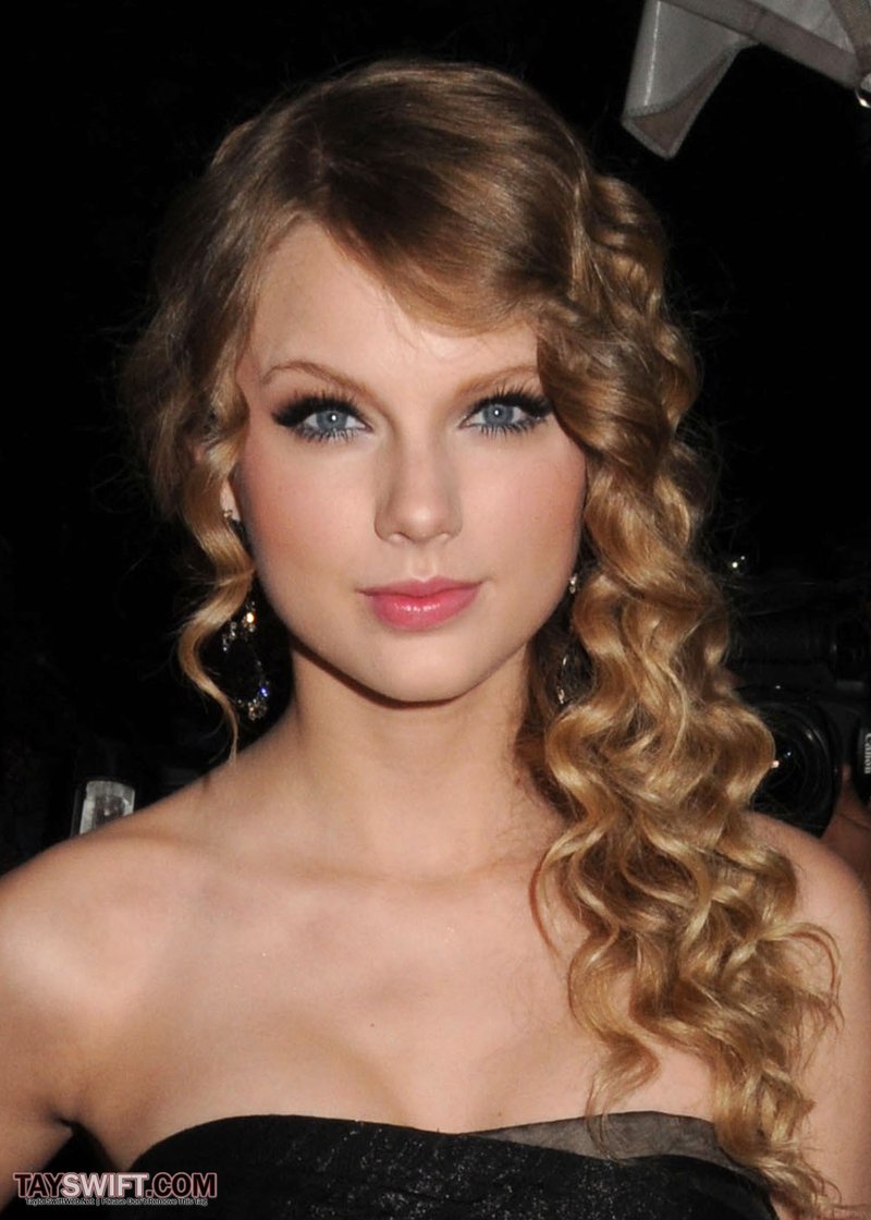 Taylor Swift at Time's 100 Most Influential People in the World Gala — photo 156