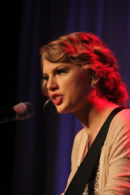 Taylor Swift at 41st Nashville Songwriters Hall Of Fame Induction Ceremony — photo 67
