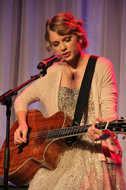 Taylor Swift at 41st Nashville Songwriters Hall Of Fame Induction Ceremony — photo 75
