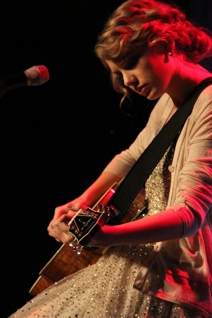 Taylor Swift at 41st Nashville Songwriters Hall Of Fame Induction Ceremony — photo 94